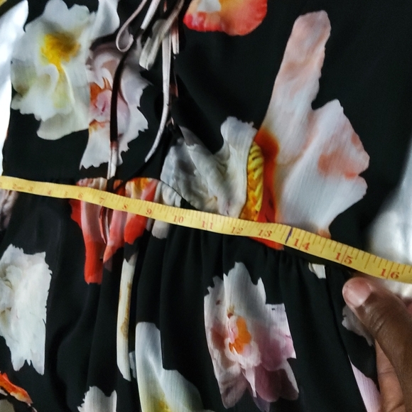 GB LONG BELLSLEEVES Romper - Picture 9 of 10